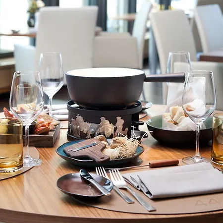 Ξενοδοχείο Swissotel Kurfuerstendamm 5*