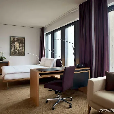 Swissotel Kurfuerstendamm Hotell 5*